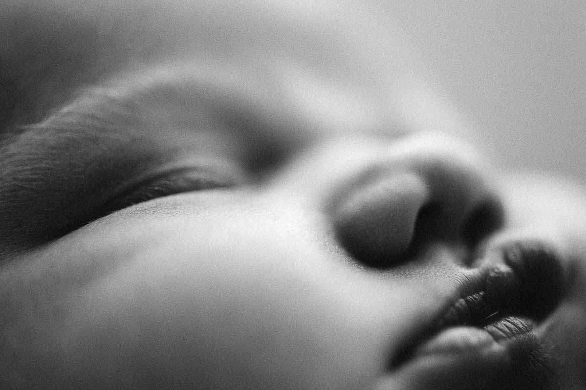 fugtighed med uret kombination Newborn - Fotograf København - Professionelle foto i høj kvalitet