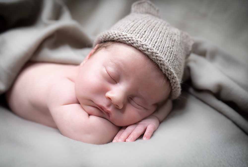 Hvad skal vi forberede som forældre, inden et newborn shoot?